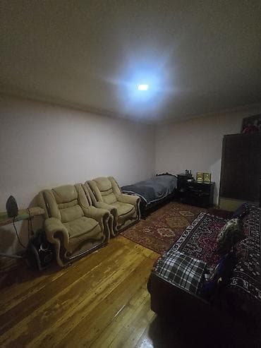 turkanda bag evi satilir: Mehdiabad Qəsəbəsində yerləşir. TamsStore'la üzbəüz məhəllədə. Şəxsi — 5