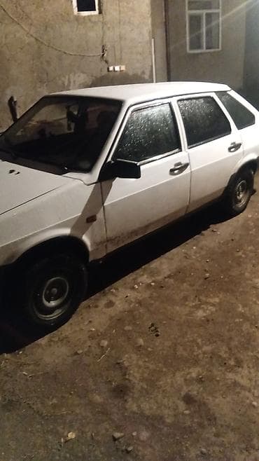 225 75 16с: VAZ 2109 (Ağ, 5 qapılı hetçbek) - Kuzov: Klassik 5 qapılı hetçbek — 5