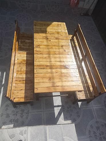 mebel alan usta: Dördbucaq masa, Açılmayan, Skameykalar ilə, Taxta — 3