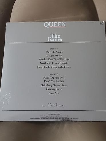 Vinil val, Rok, 1980 il, Ünvandan götürmə — 2