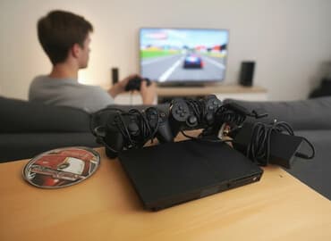 en ucuz ps: İdelal vəziyyətdə plastation 2 slim+2konsol(1-i skoçludur amma — 7