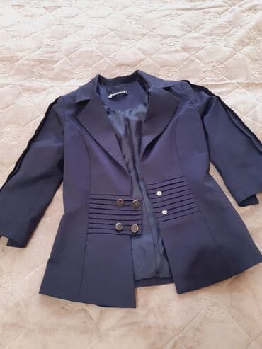 pencək türk dilində: Pencek az geyinilib,Turkiye istehsali,55 azn alinib,satilir 12 azn. 36 — 1