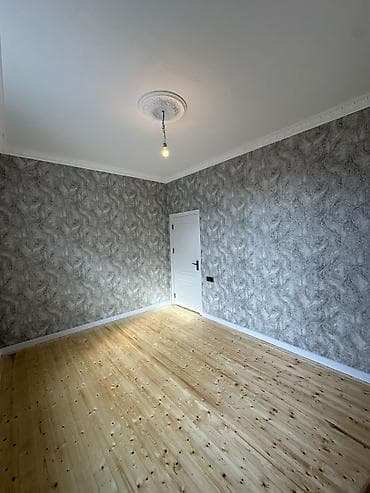 balaca taxta evler: Təcili satılır‼️ Şəxsi tikilidir Savalan qəsəbəsində yerləşir Ev — 3