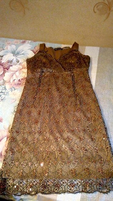 islenmis qizil: Paltar- 25 azn.
Вечернее платье-25 azn — 1