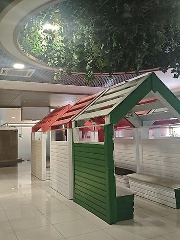 Офисная мебель на заказ: Modul tipli taxta oturacaqlı kabinlər – interyer üçün dekorativ “küçə — 2