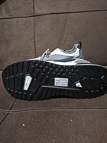 new balance: Krossovka – “NEW BEST” etiketi ilə, şəhər üslubunda idman ayaqqabısı — 4
