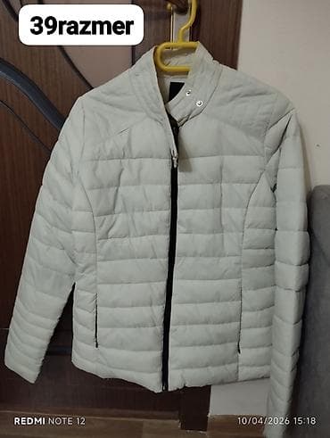 Qadın üçün yüngül şişmə kurtka - Rəng: açıq krem/boz - Ölçü: 39