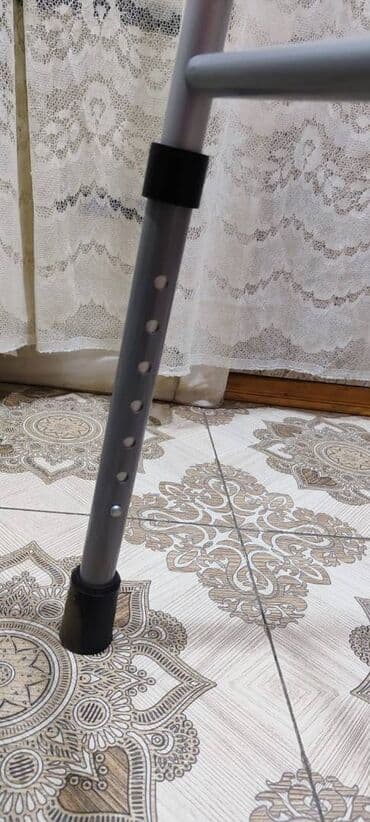 manej uşaq ucun: Dord ayaqliq . Yenidir — 2