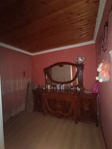 nur mərasim evi: Satılır Abşeron rayon Məhəmmədli kəndində esas yola 700metr mesafede — 12