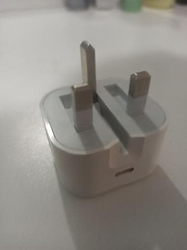Adapter Apple, Yeni