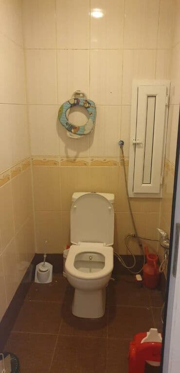 ramanı evlər: Mənzil yalnız dövlət işində işləyən ailəyə kirayə verilir yəni stabil — 8