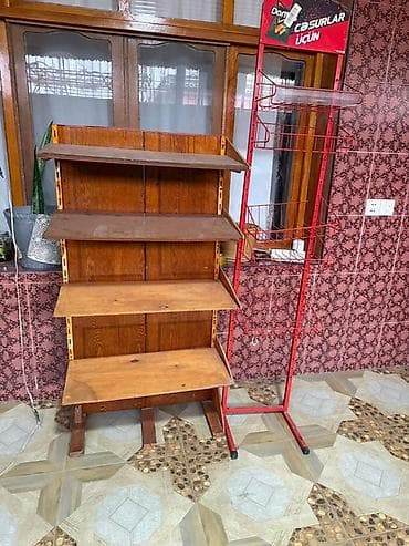 Rəflər: Magaza vitrini — 4