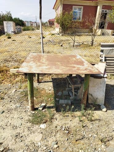 su çəni satışı: İşlənmiş, Metal, Kvadrat masa — 2