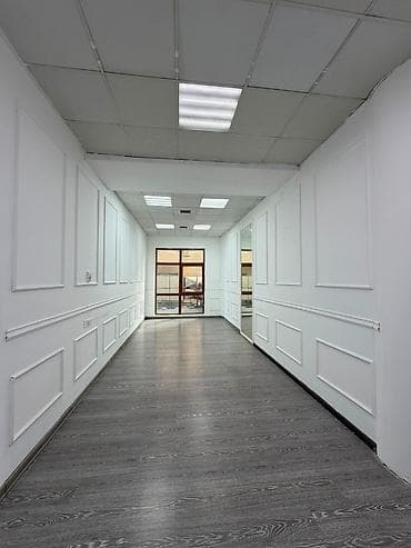 28 May metrosunun yaxınlığı, AF biznes mərkəzinin 2-ci mərtəbəsində