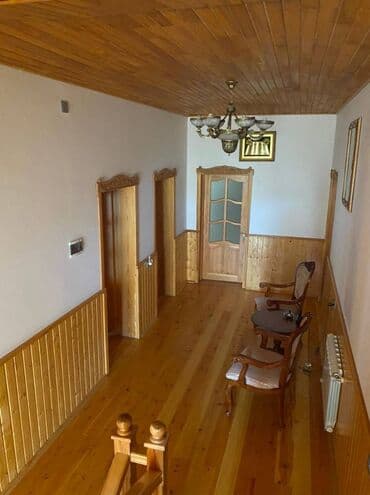 qarayev ev: 5 otaqlı, 370 kv. m, Orta təmir — 8