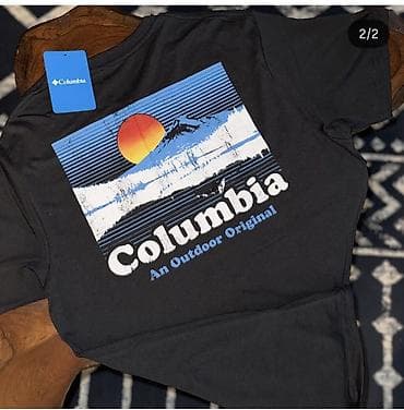 Futbolkalar: Columbia qısaqol köynək - Rəng: qara - Ön hissədə kiçik Columbia — 2