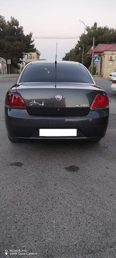 4 teker: Fiat Linea: 1.3 l | 2008 il 334000 km Sedan — 4