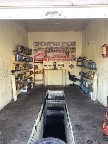 milyonerlər məhəlləsi: 100 kv. m, 10 * 10 * 10 Metal, Beton, Şifer Qaz, Su — 2