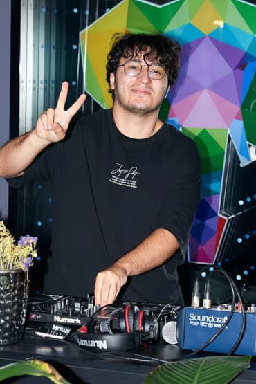 nabran bakı avtobus: [AZ] Tədbirləriniz üçün DJ! Hamıya salam! Əgər siz tədbirinizi təşkil — 1