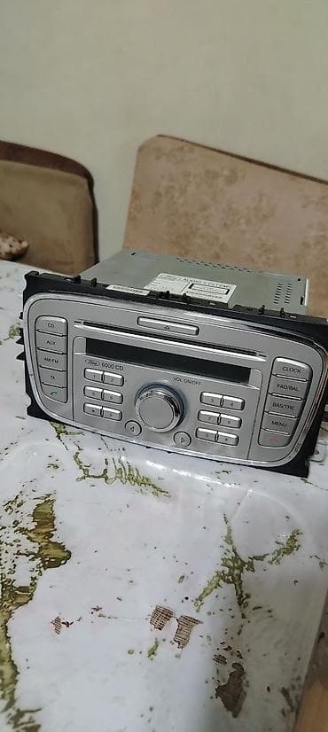 televizor 102 ekran: Maqnitol, AUX — 7