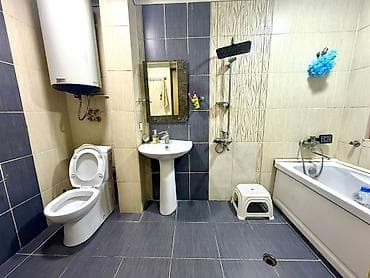 ev satilir: Ev Bakı şəhəri Nəsimi rayonu Azər Əliyev küçəsində yerləşir. Ev — 5