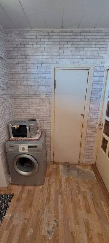 qobustan qesebesi: Bakı, 1 otaqlı, Köhnə tikili, m. Neftçilər, 35 kv. m — 6