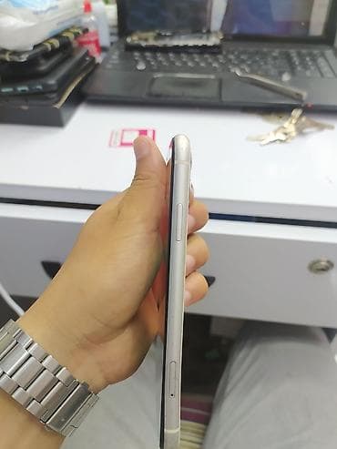 iphon xr: IPhone 11, 64 GB, Ağ, Face ID — 4