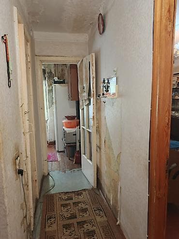 ev alqi satqis: Bakı, 2 otaqlı, Köhnə tikili, 45 kv. m — 2