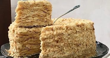 tort sekli: Napaleon tortu xirt xirtli ağızda əriyən bir dadla hazırlanır .1 kq — 5