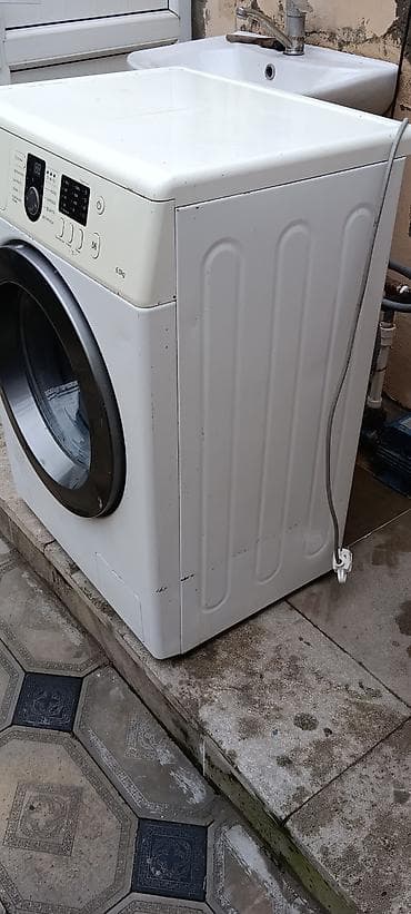 ford transit v184: Model Samsuuq Paltar Yuyan Maşın Satılır Tamada yaxşı İşləg Vəziydədir — 4