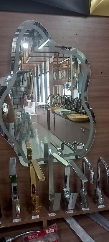 Güzgü Divar üçün, Dekorativ, Naxışlı