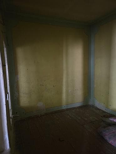zigda heyet evi: Sabunçu qəs. 4 otaqlı, 3 kv. m, Təmirsiz — 4