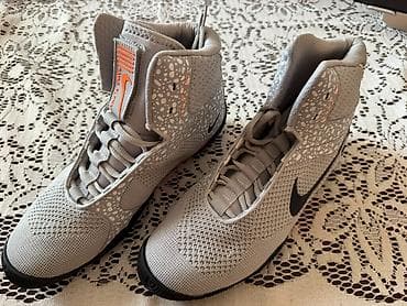 butsi nike: Tamamilə yeni güləş ayaqqabısı satılır. Boks üçün də uyğundur 80 — 3