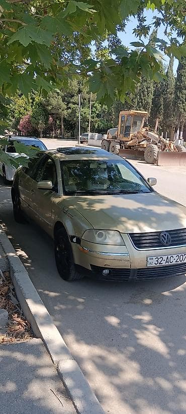amartizator satisi: Volkswagen Passat: 1.8 l | 2001 il Sedan — 2