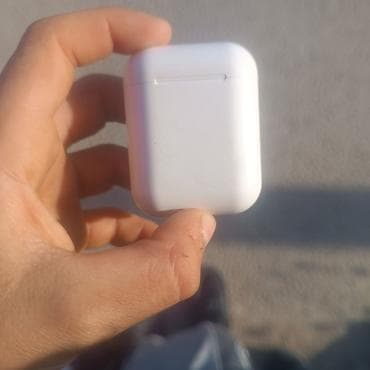 kalonka ucuz: Bluetooth simsiz qulaqcıqlar + şarj qabı - Klassik ağ dizayn — 3