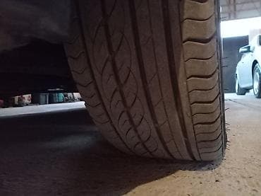Транспорт: Б/у Колесо Hyundai 215 / 45 / R 17, 5 Болтов — 2