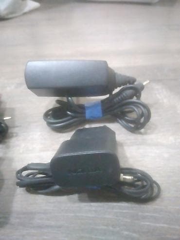 nokia 2116i: Adapter Nokia — 4