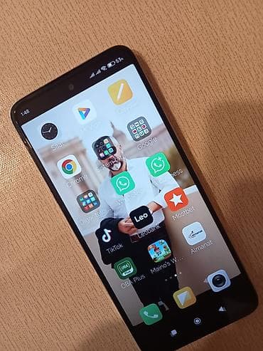 world telecom iphone xr: Xiaomi Redmi smartfon - Rəng: Ön panel qara, arxa panel ağ - Ekran — 1