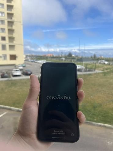 iphone 8 pilus: IPhone Xr, Qara, Qırıq — 2