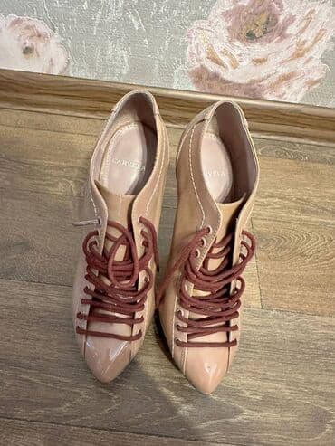 botlar: Ölçü: 37, İşlənmiş — 2