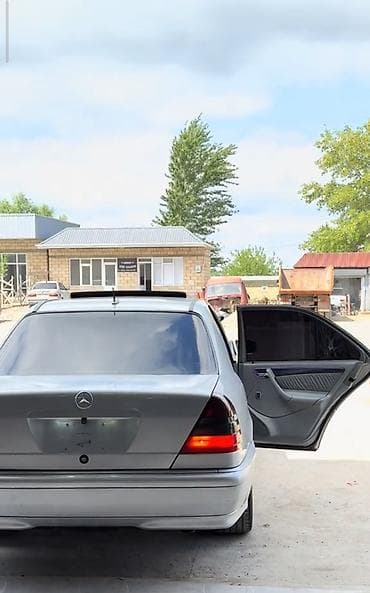 bbs diskler: Mercedes-Benz C-Class (W202) sedan, gümüşü rəng. - Kuzov: sedan — 3