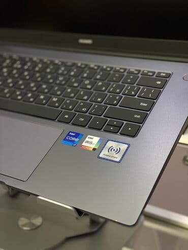 TV və video: Intel Core i7, 16 GB, 15.6 " — 4