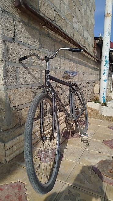 Şəhər velosipedi 28", sürətlərin sayı: 1