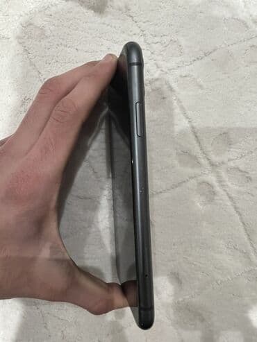 telefonlar redmi not 11: IPhone 11, 64 GB, Qara, Face ID — 4