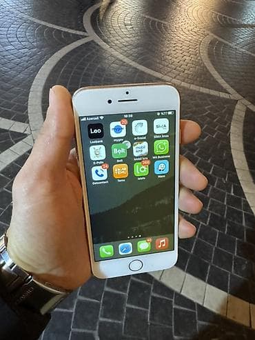 kabab sekilleri: IPhone 8, 64 GB, Qızılı, Barmaq izi — 1