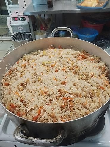 aşbaz iş: 35-yaşım var Pover işi axtarıram. Masqovada kafe sisteminde işləmişəm — 6