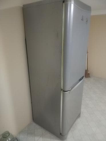 İşlənmiş 2 qapılı Indesit Soyuducu Satılır, rəng - Gümüşü — 3