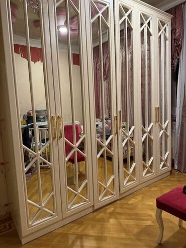 Masalar və oturacaqlar: Yeni, Açılan, 6 qapı Düz dolab, Qarderob, paltar dolabı — 2