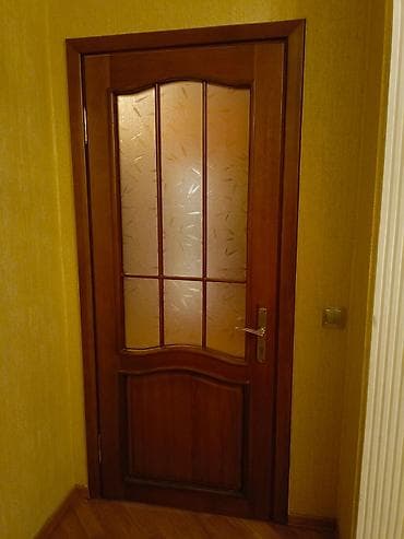 taxta gapi: Qonaq otağı üçün İşlənmiş Otaq qapısı 80x200 sm Çərçivə ilə, Ünvandan götürmə — 3