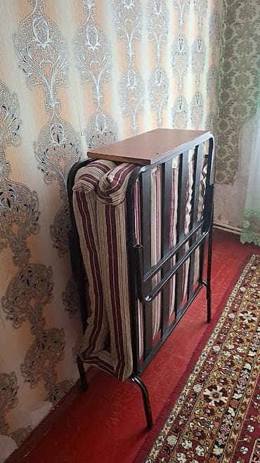 heyet gulleri: Təknəfərlik çarpayı, Bazasız, Matras ilə, Siyirməsiz — 3